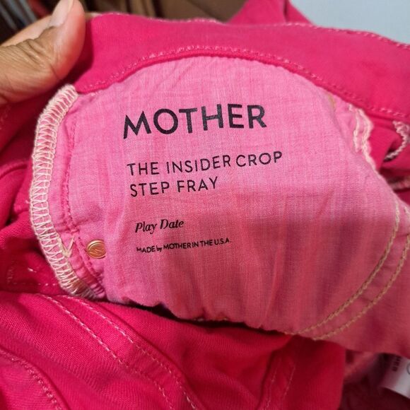 Mother The Insider High Rise Crop Step Fray Bootcut Jeans in Raspberry Sorbet 30 - Picture 4 of 15